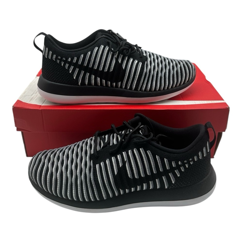 Nike Roshe Two Flyknit Running Shoes‎ Womens 6.5 Black White Sneakers 844929-001